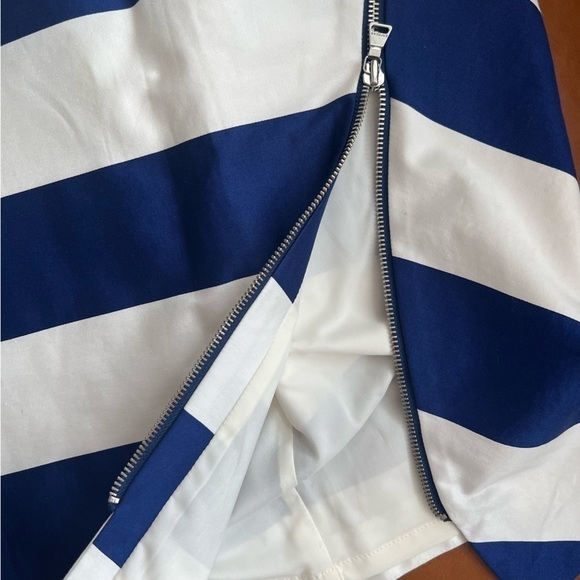 Express Women’s Blue White Striped Pencil Skirt Diagonal Zipper Detail Sz O NWT - Picture 12 of 13
